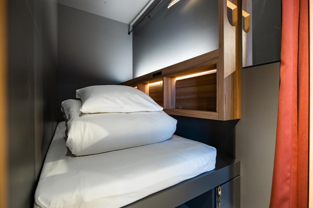 Hostel Unplan Fukuoka